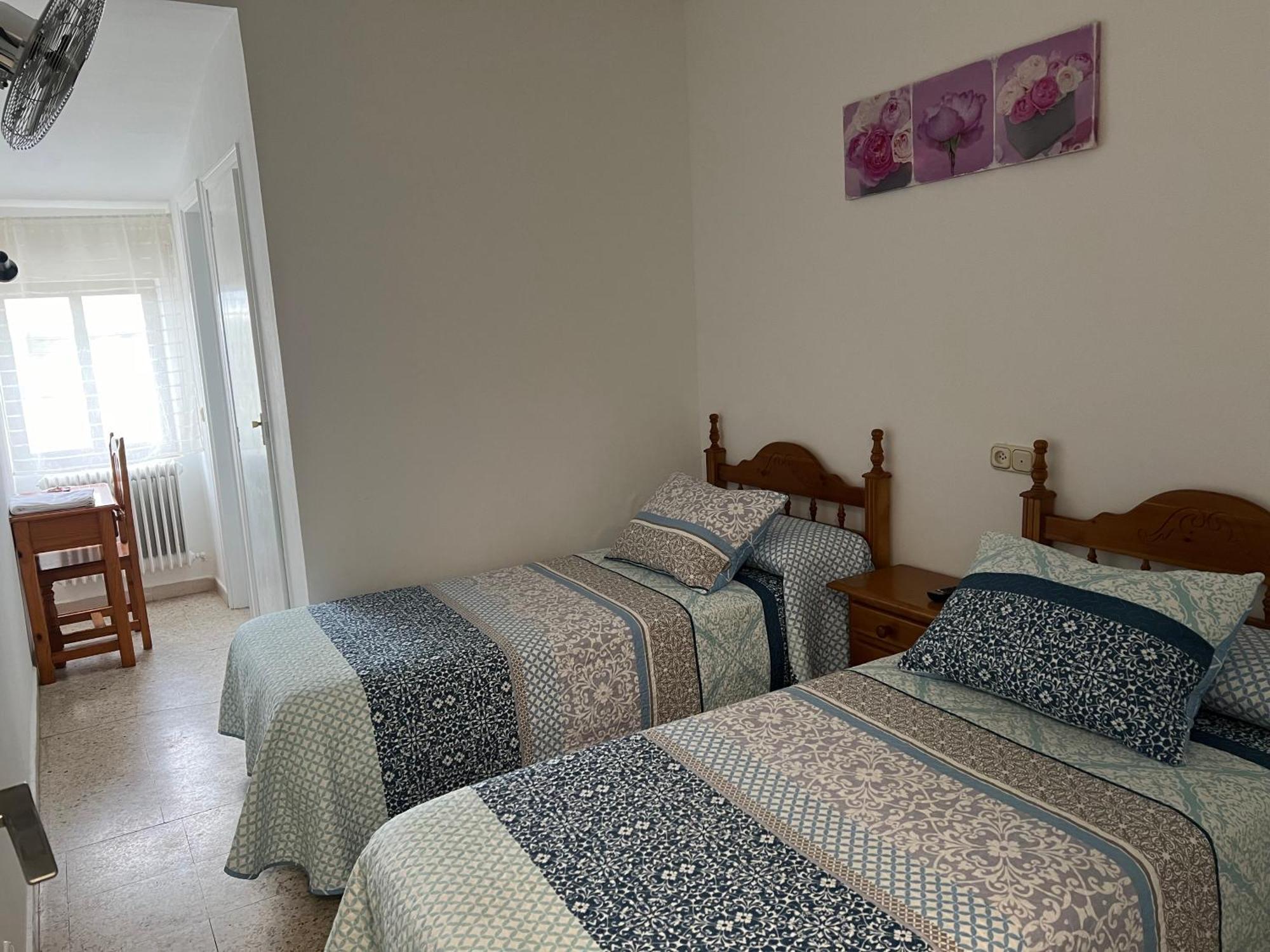 זמורה Hostal San Isidro מראה חיצוני תמונה